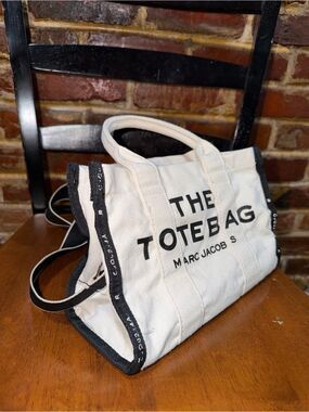 MARC JACOBS Cream & Black Canvas 'The Tote Bag' with Black Trim